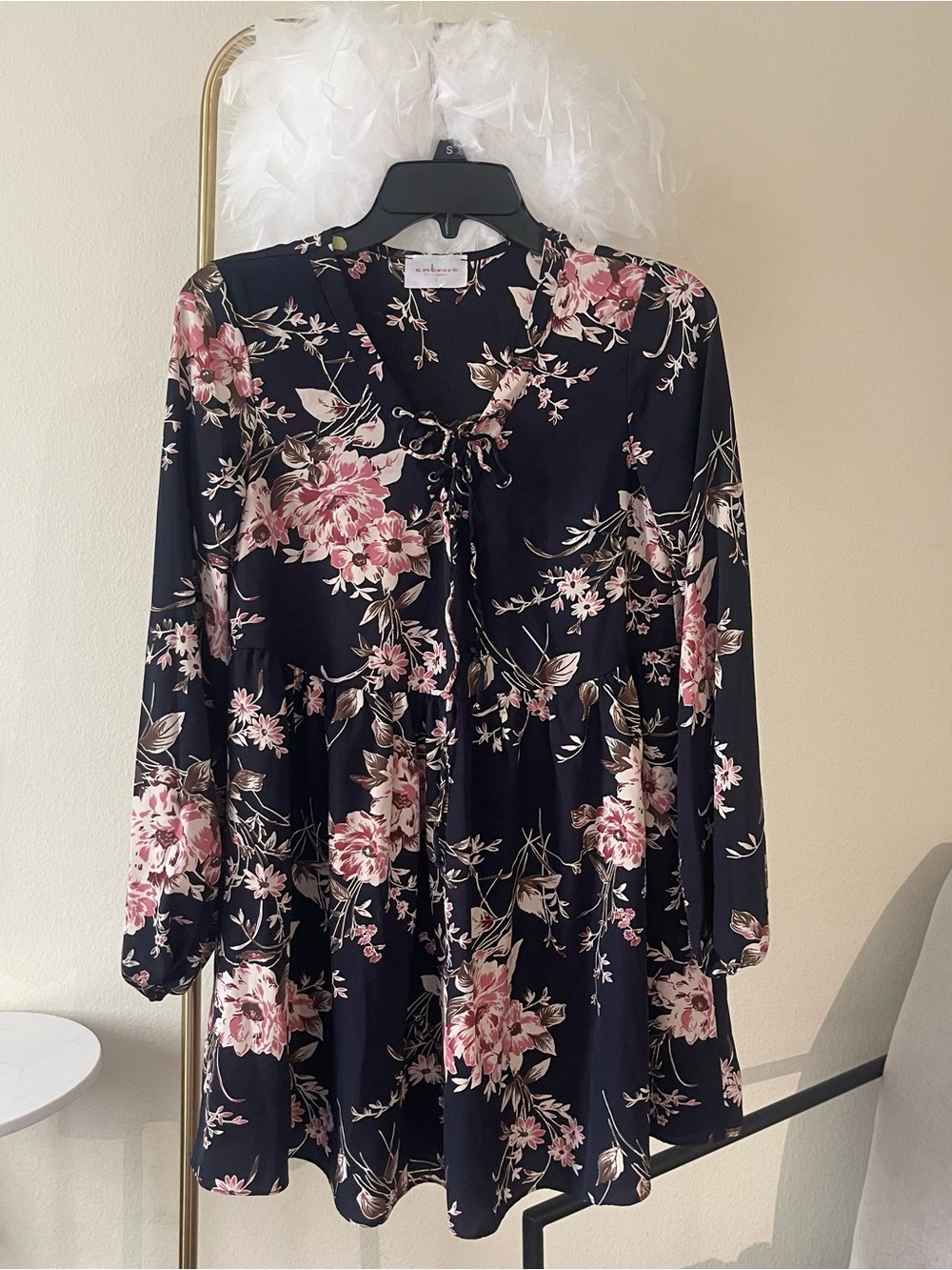 Floral baby doll long sleeve flowing boho dress with front tie detailing sz S